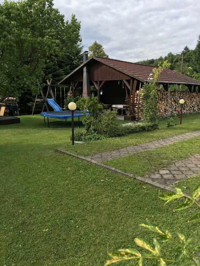 Pension Iva Есеник Экстерьер фото